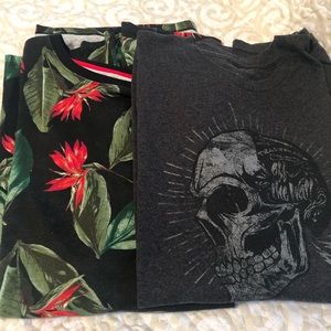 2 short sleeve T’s. Vans and Jc Penny ‼️SOLD